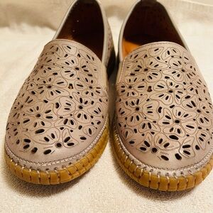 Spring Step women Slip-On Loafers